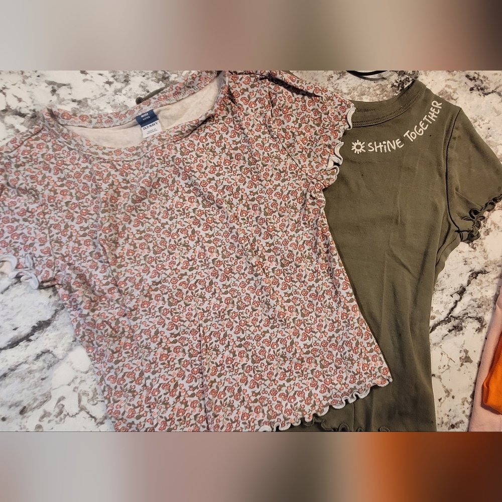 2 Old Navy shirts